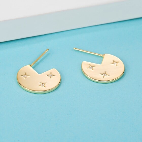 Gold Starry Earrings Des (1)